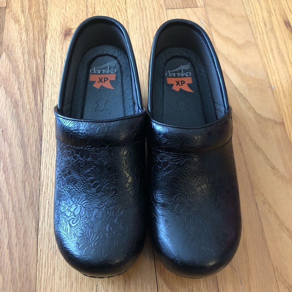 Dansko XP Black Tooled